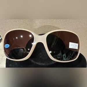 OSCAR OPTIX (+2.50) Sunglasses